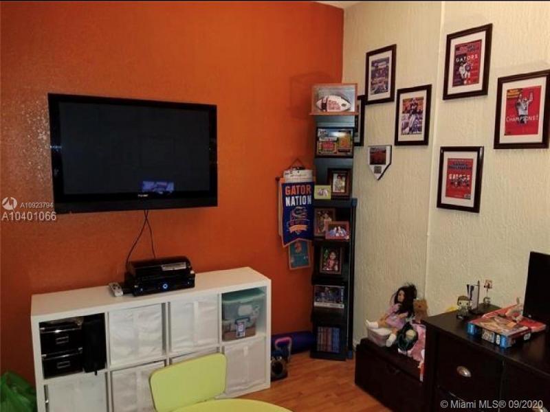 Property photo # 9