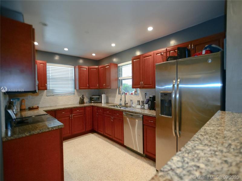 Property photo # 4