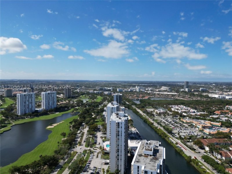 Condos for sale at El Dorado