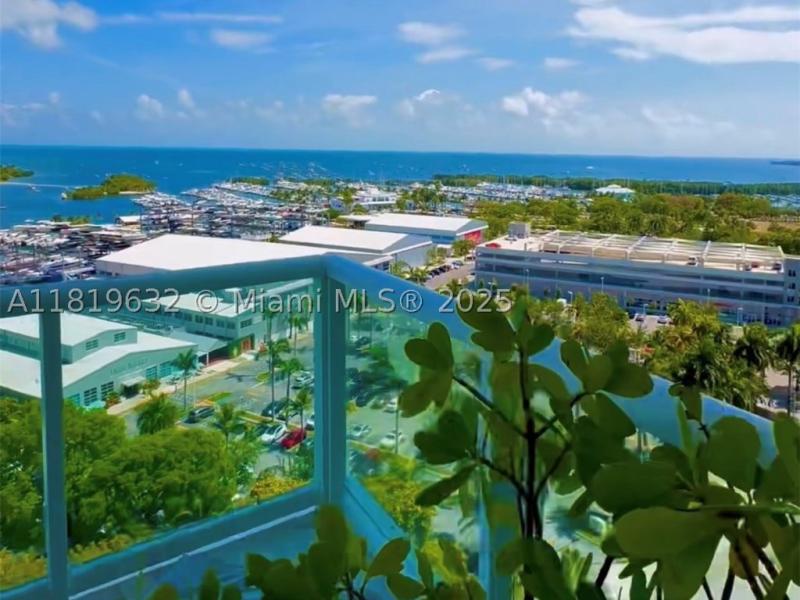 apartamento para alugar no Grove Hill Tower