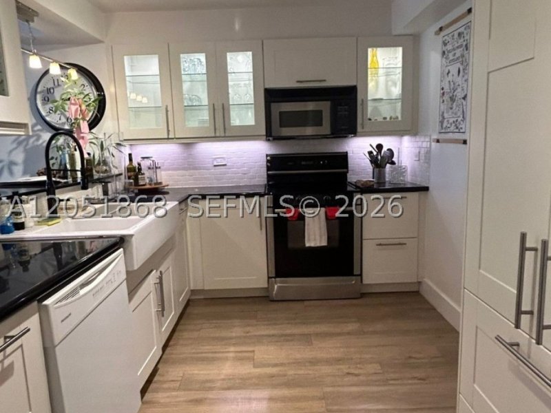 Condos for sale at Ocean Lane Plaza
