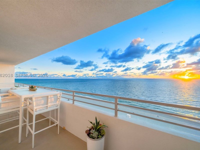 Condos for sale at Oceanside Plaza