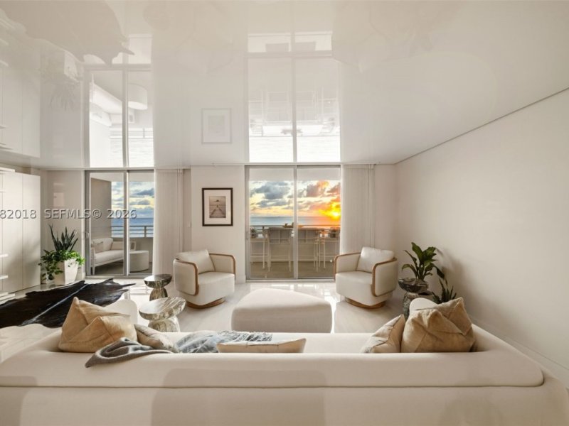 Condos for sale at Oceanside Plaza