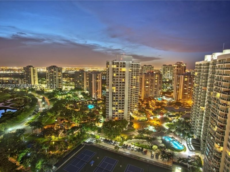 Condos for sale at Terraces Of Turnberry