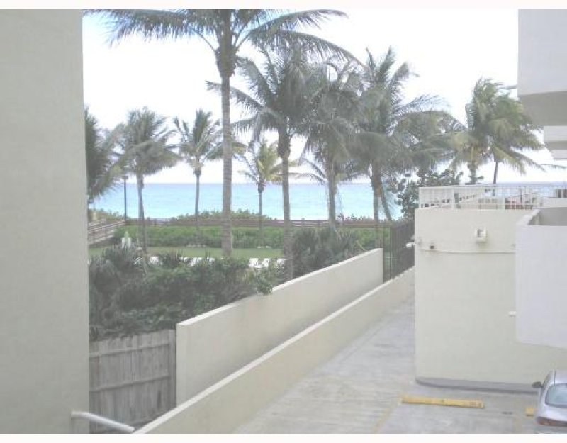 Condos for sale at Vendome Place