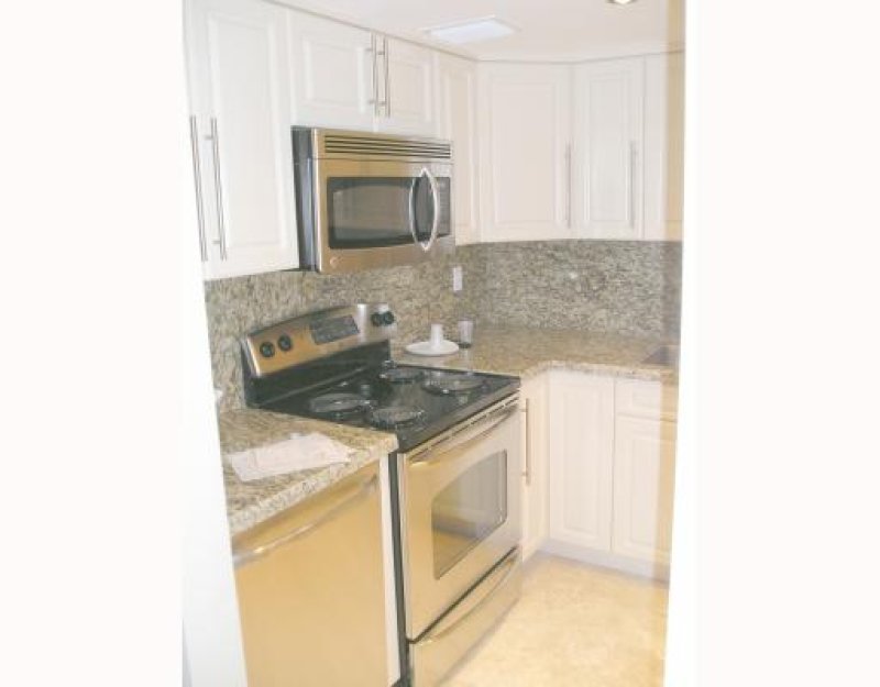 Condos for sale at Vendome Place