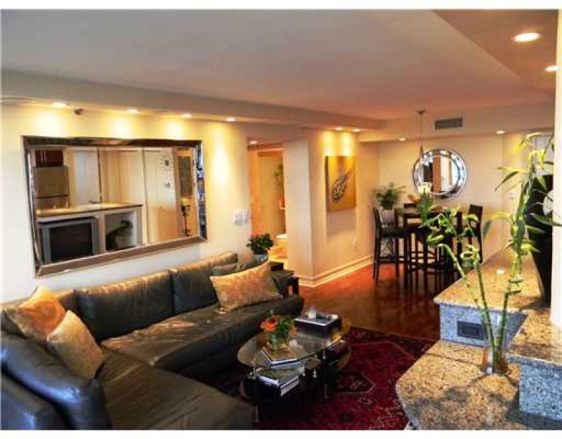 apartamentos a venda no West Bay Plaza