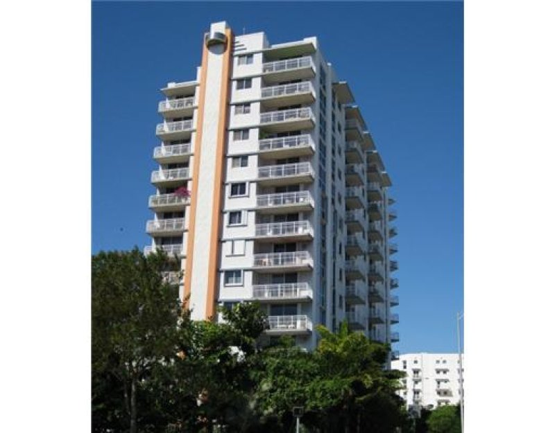 apartamentos a venda no West Bay Plaza