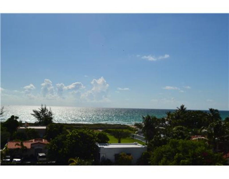 apartamentos a venda no Collins Park