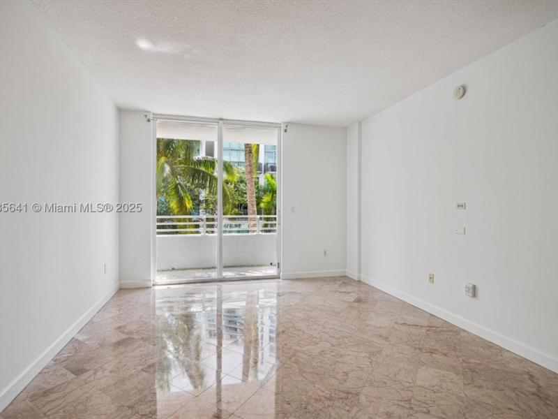 apartamentos en venta en Nautica Condo