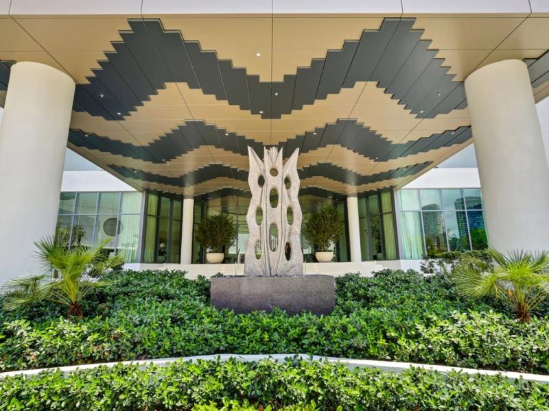 Condos for sale at Paraiso Bay Miami