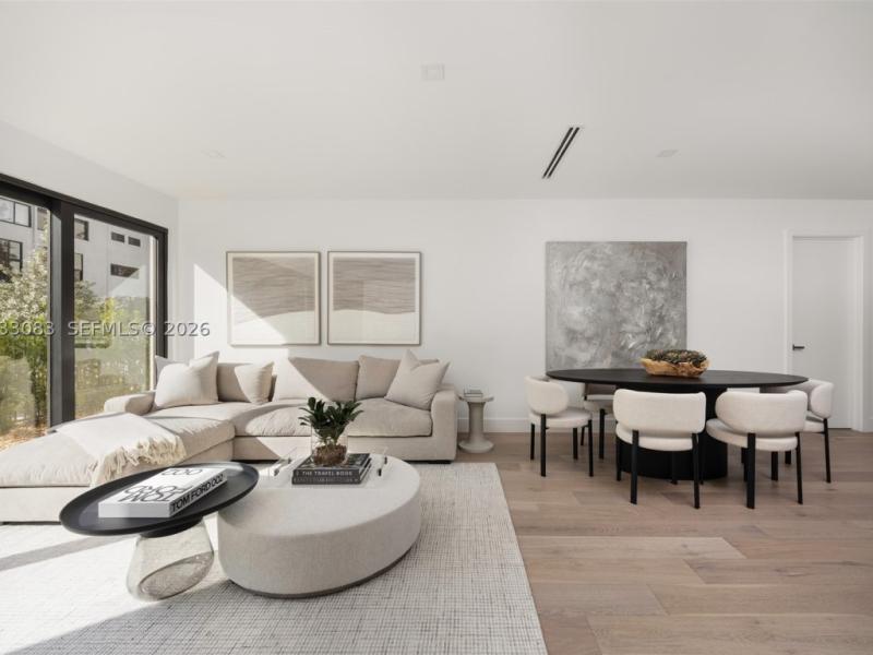 Condos in Key Biscayne