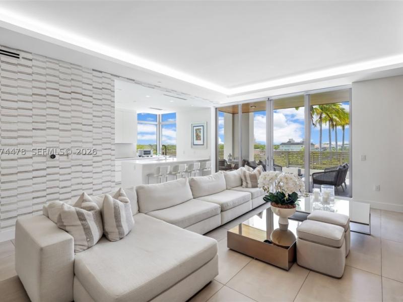 Condos for sale at Villa Valencia