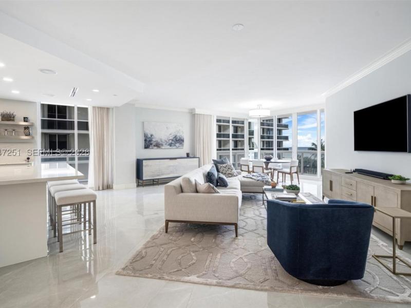 Condos for sale at Solimar