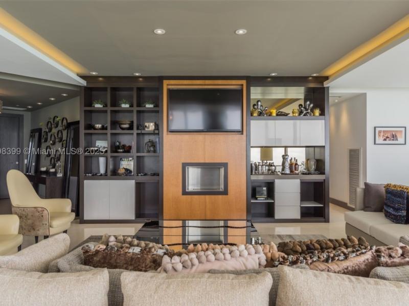 Condos for sale at St Regis Bal Harbour Center Tower