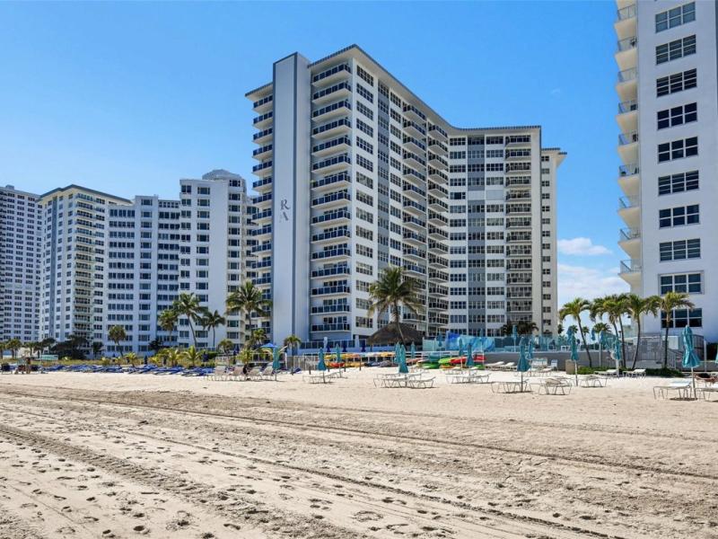 apartamento para alugar no Royal Ambassador