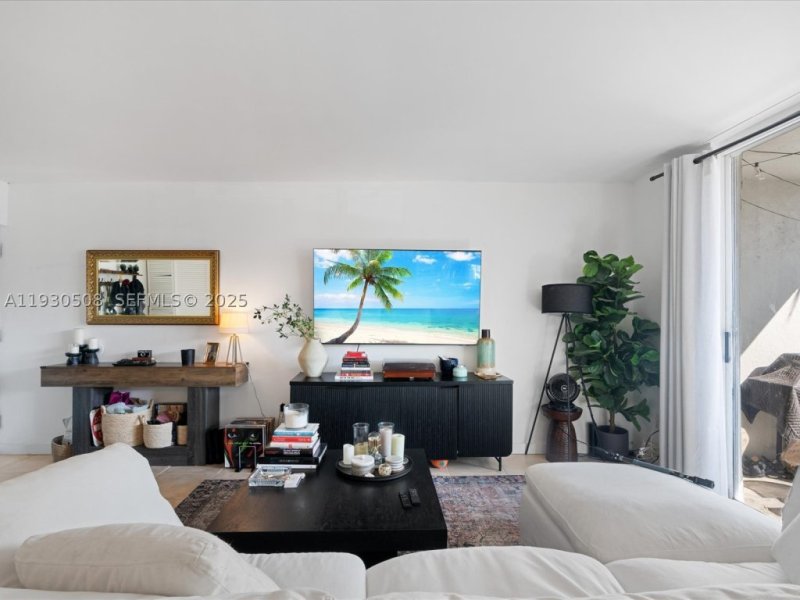 Condos for sale at Nirvana 1