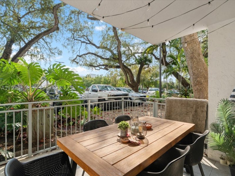 Condos for sale at Nirvana 1