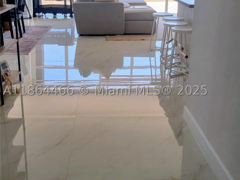 Condos for rent at Mar Del Plata