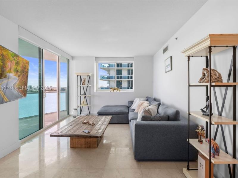 apartamentos en venta en Onyx On The Bay