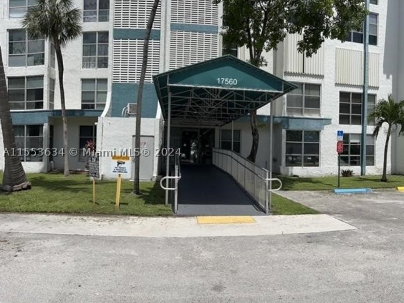 Condos for sale at Avila Condo