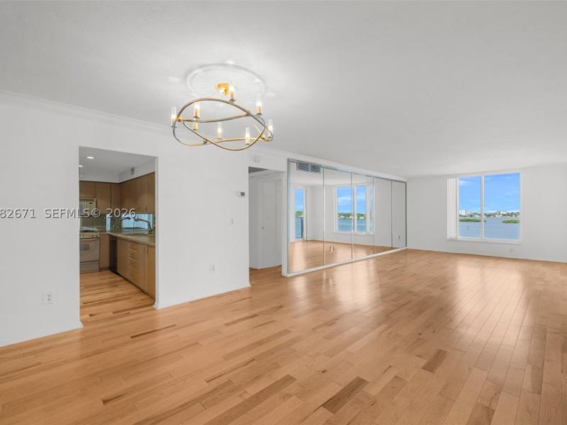 apartamentos a venda no Island Pointe
