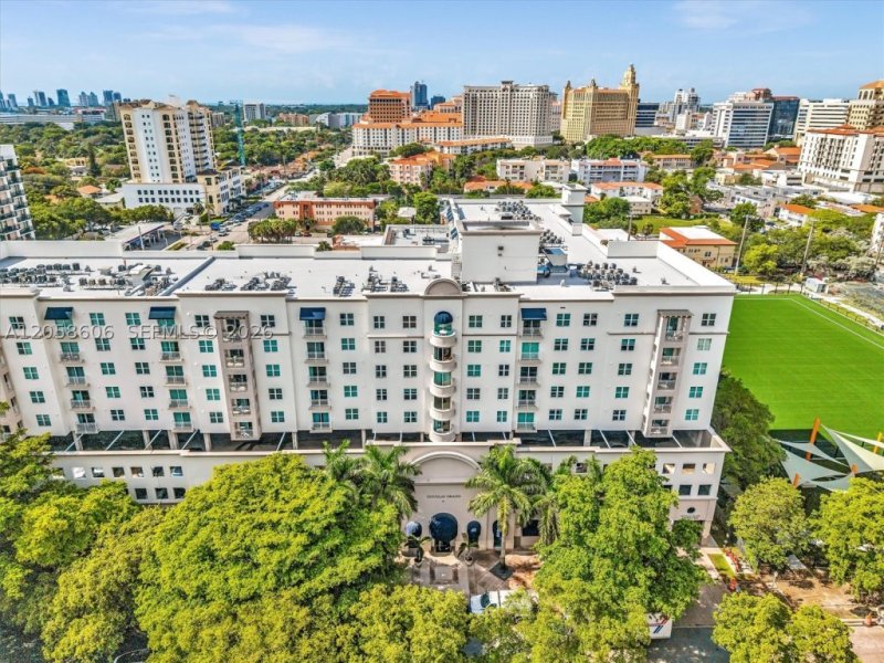 Condos for sale at Douglas Grand