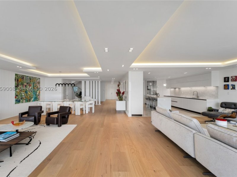Condos for sale at Residences at Vizcaya