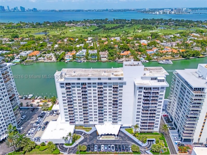 apartamentos a venda no Seacoast 5700