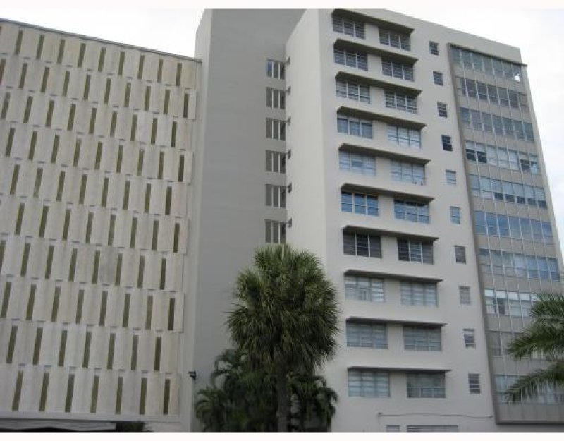 Condos for sale at Blair House