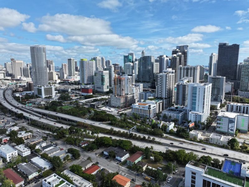 Condos for sale at Smart Brickell II