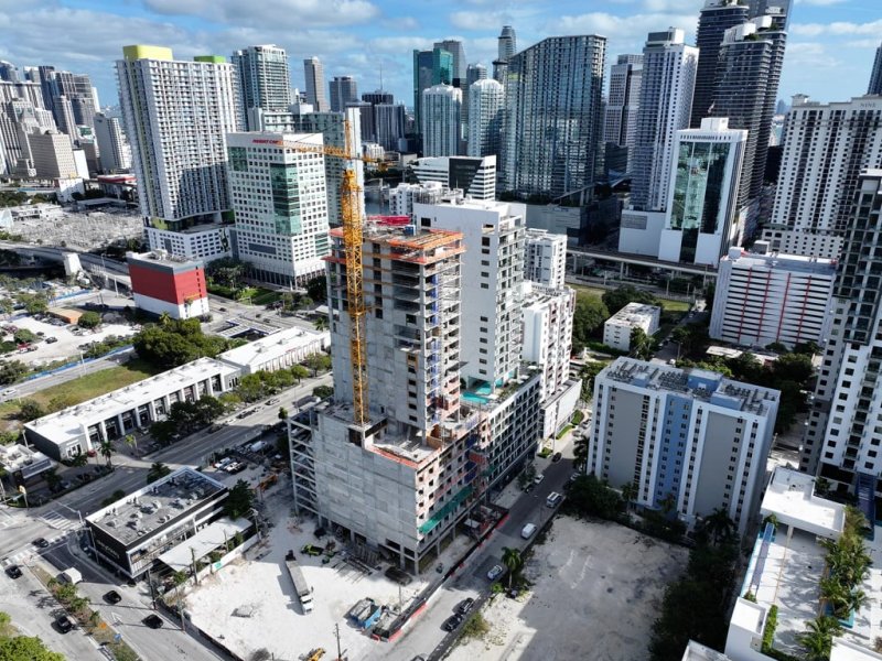 Condos for sale at Smart Brickell II
