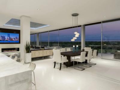 Property photo # 305