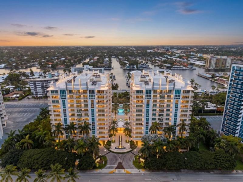 Condos for sale at Sapphire Condo