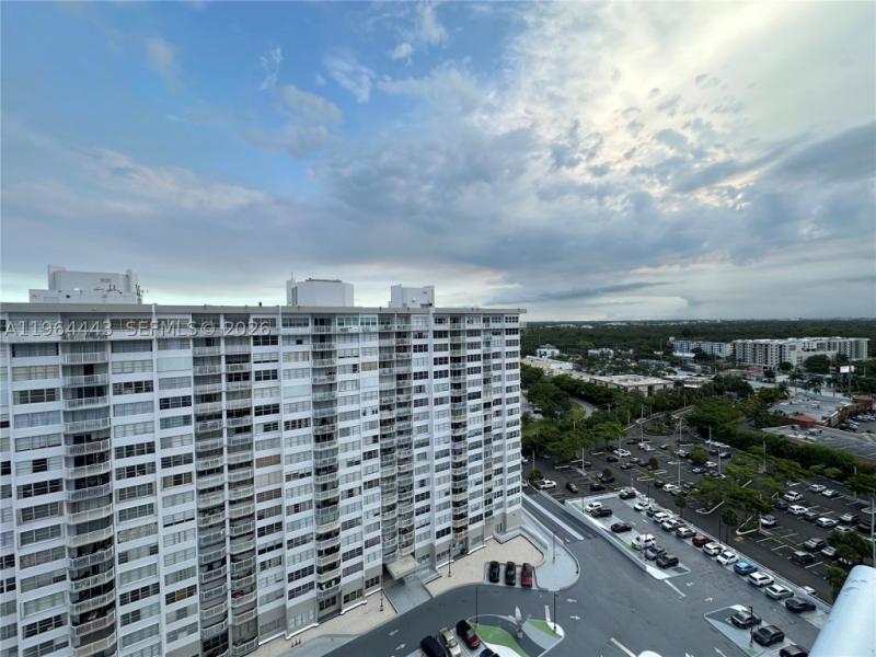 Condos for rent at Del Prado South Tower