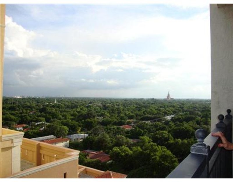 apartamento para alugar no Gables Park Tower