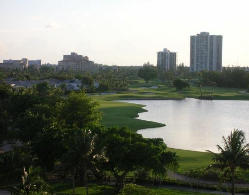Condos for sale at The Landmark