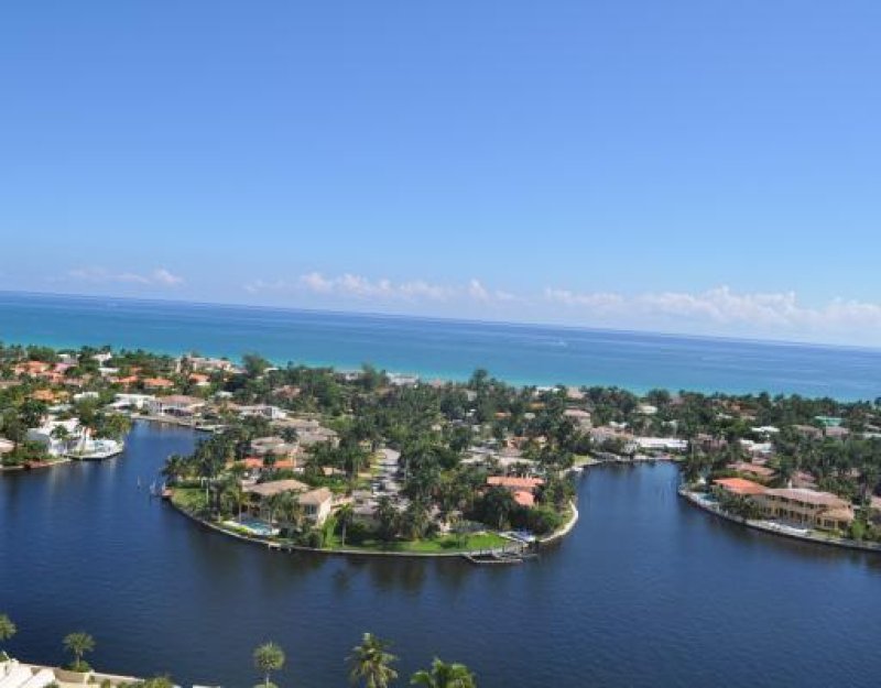 Condos for sale at The Landmark