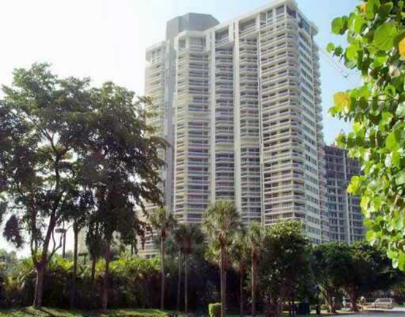Condos for sale at The Landmark