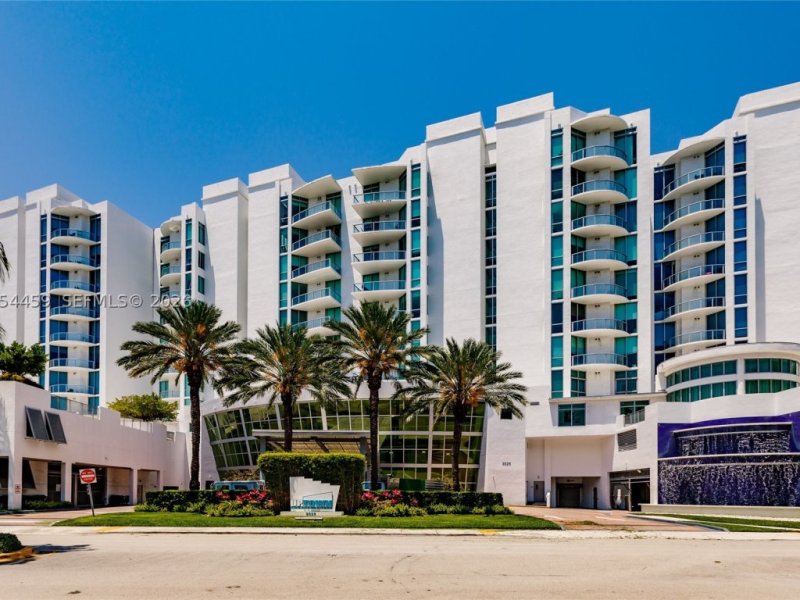 Condos for sale at Uptown Marina Lofts