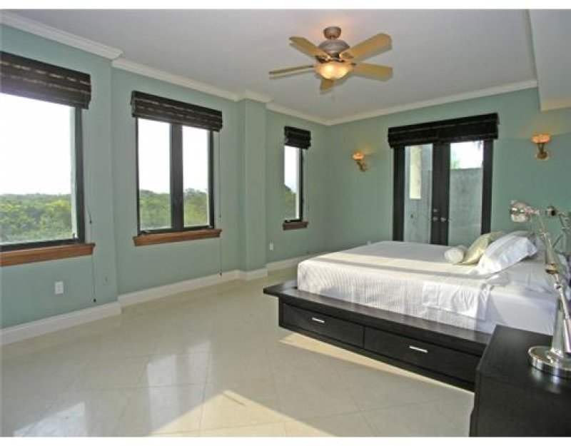 Condos for sale at Avignon In The Gables