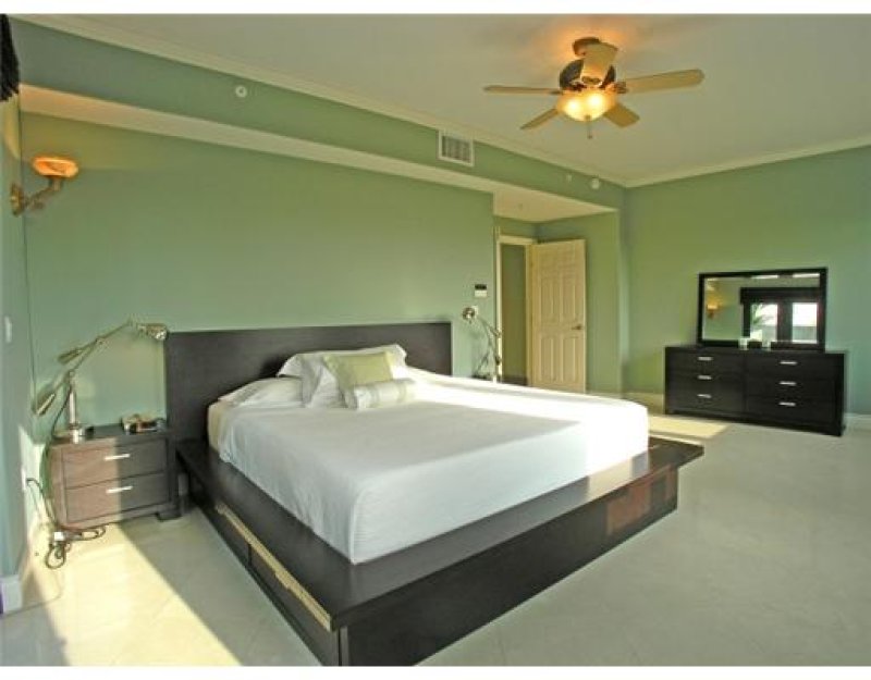 Condos for sale at Avignon In The Gables
