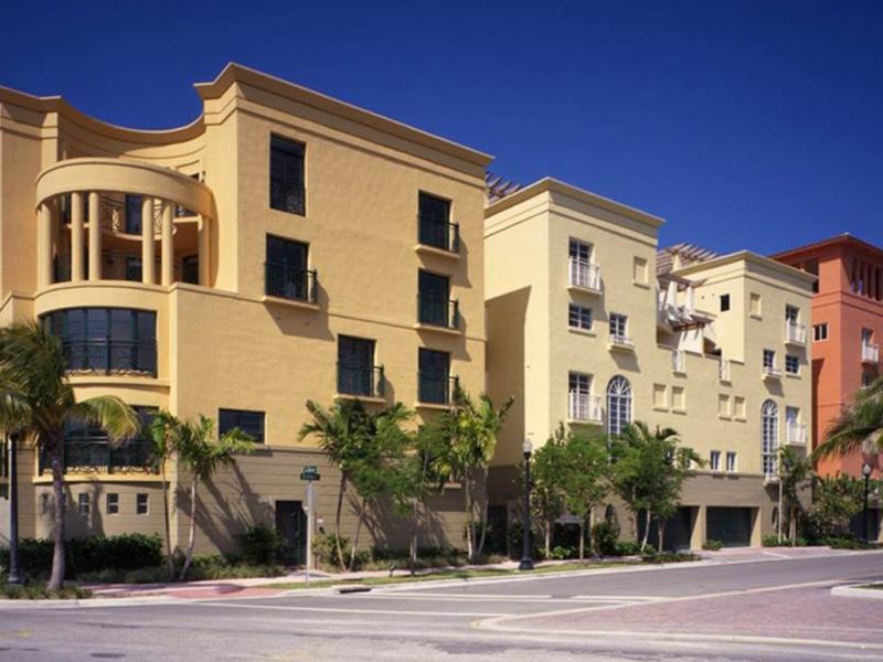 apartamentos en venta en The Courts Condo