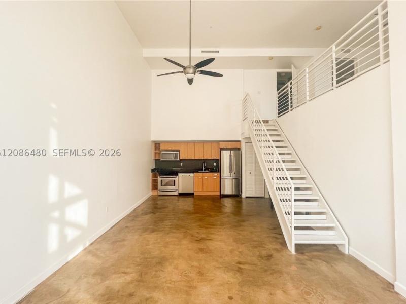 Property photo # 11