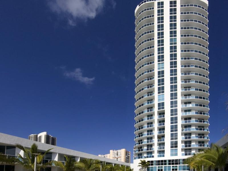 apartamento en alquiler en Ocean Marine Yacht Club