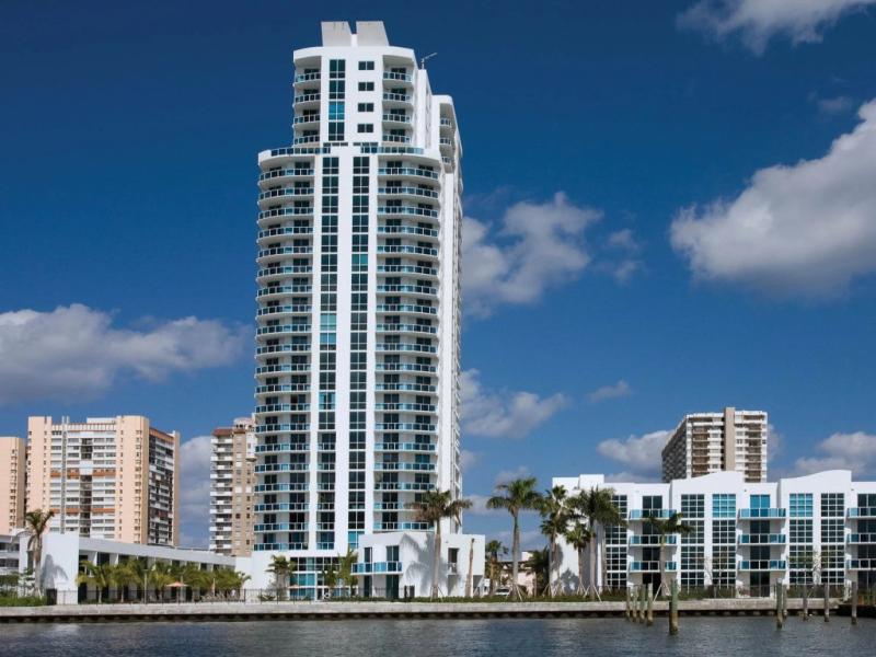 apartamento en alquiler en Ocean Marine Yacht Club