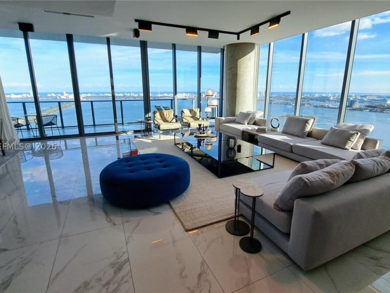 apartamentos en venta en One Paraiso