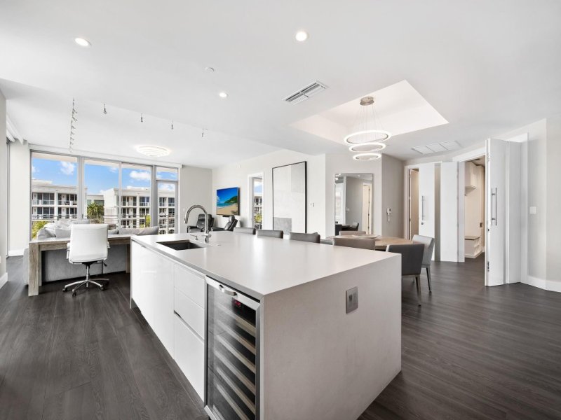 Condos for sale at Aquamar Las Olas