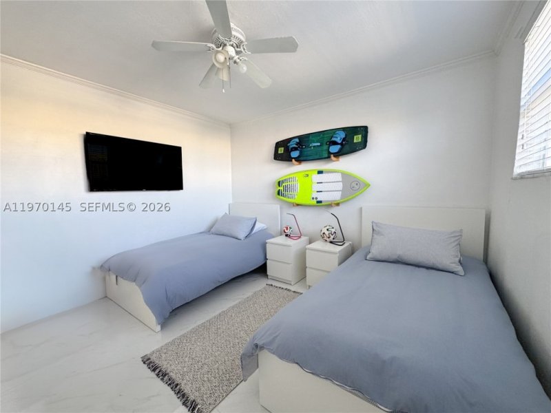 Condos for sale at Crandon Tower