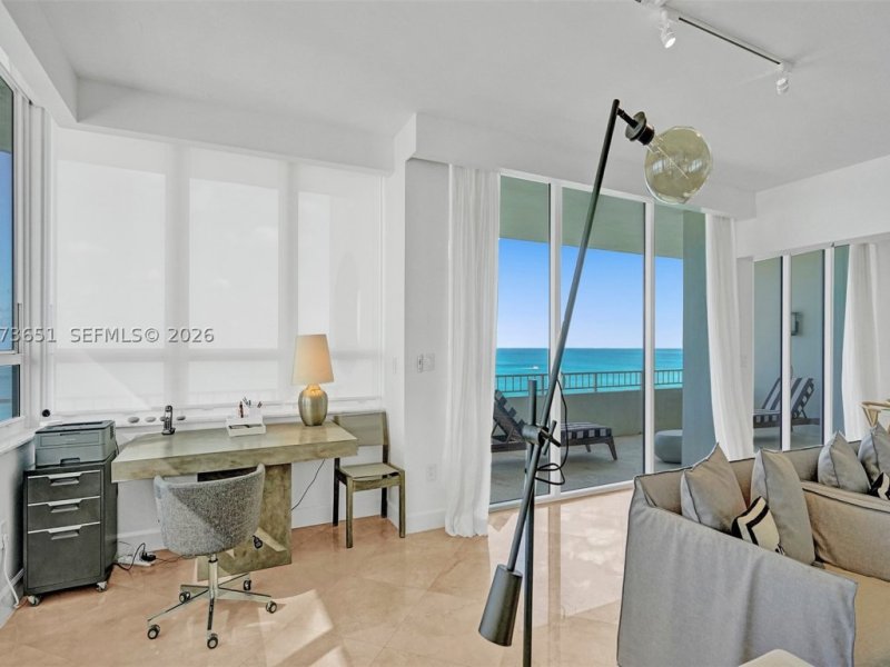 Condos for sale at Kenilworth